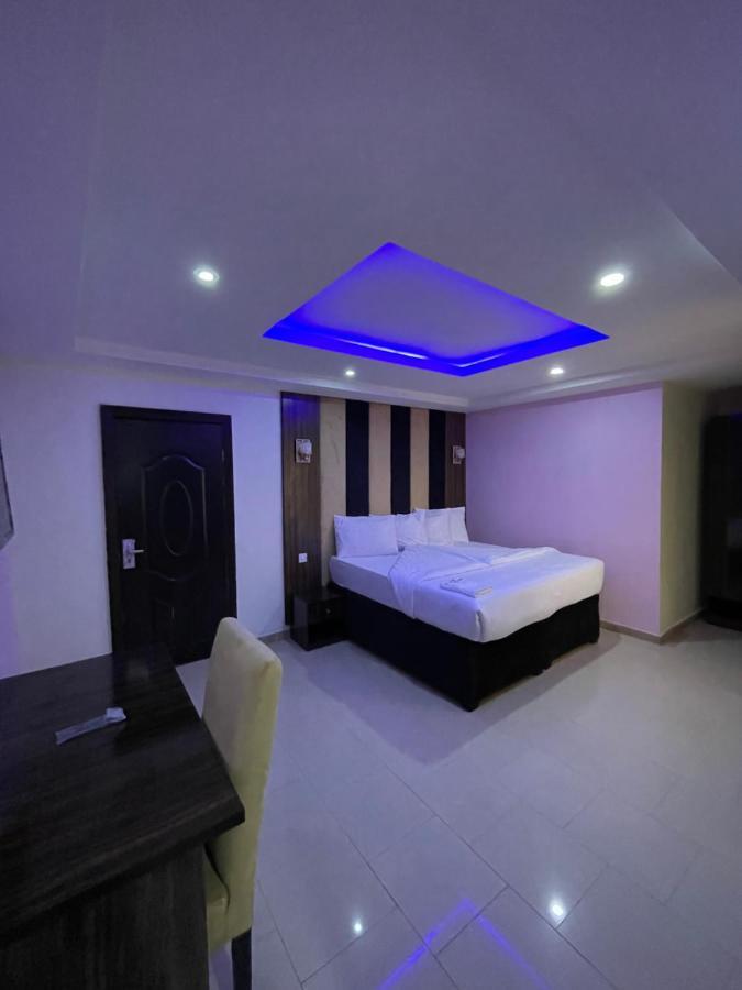 Alluring View Hotel - Allen Avenue Lagos Exterior foto