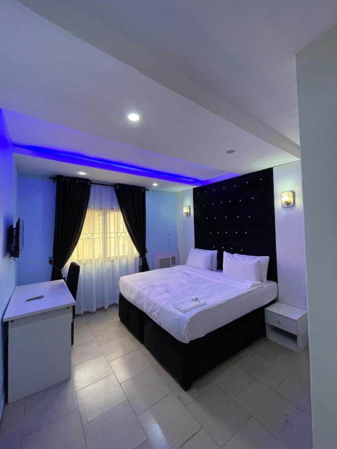 Alluring View Hotel - Allen Avenue Lagos Exterior foto