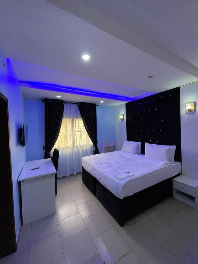 Alluring View Hotel - Allen Avenue Lagos Exterior foto