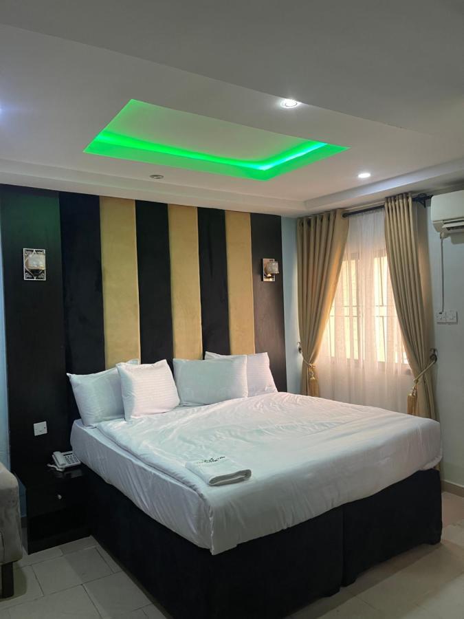 Alluring View Hotel - Allen Avenue Lagos Exterior foto